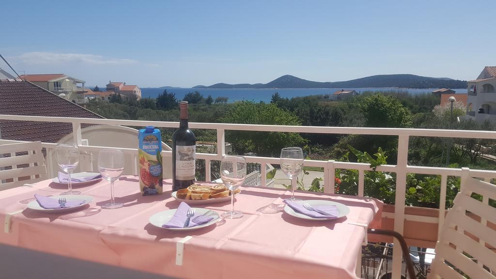 Adria Sun Apartments Vodice Eksteriør billede