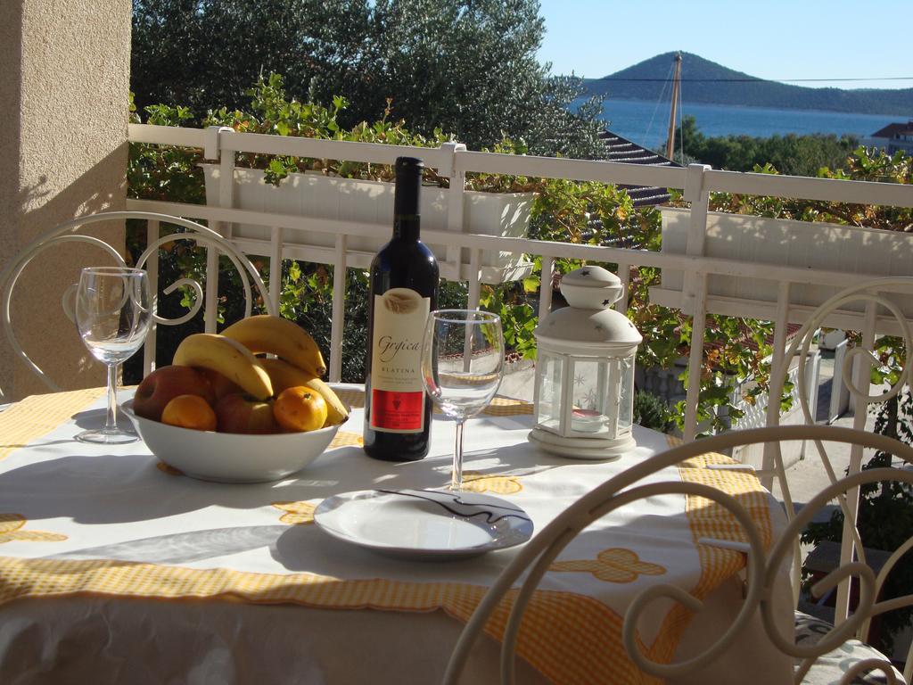 Adria Sun Apartments Vodice Eksteriør billede