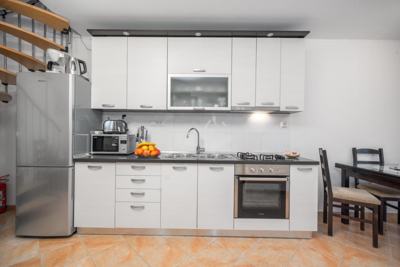 Adria Sun Apartments Vodice Eksteriør billede