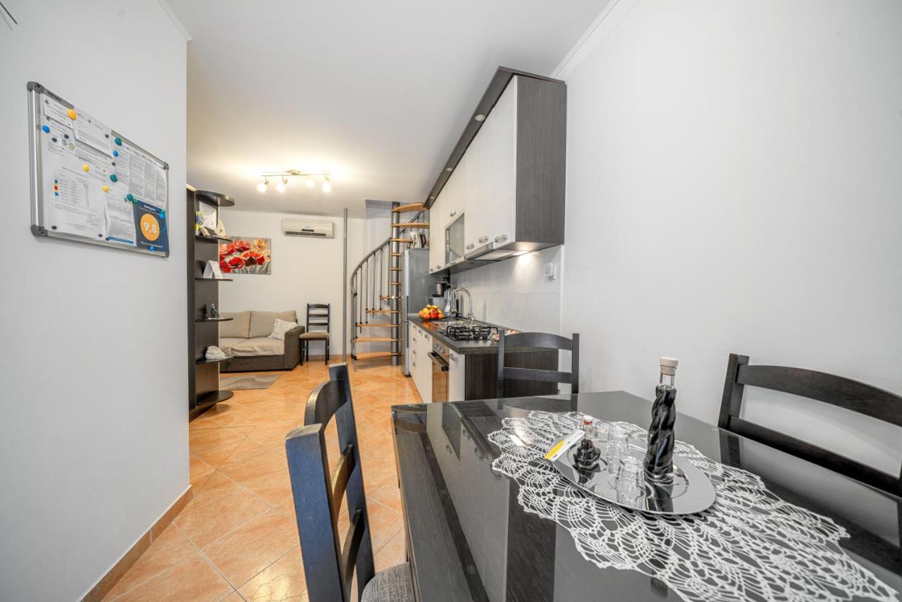 Adria Sun Apartments Vodice Eksteriør billede